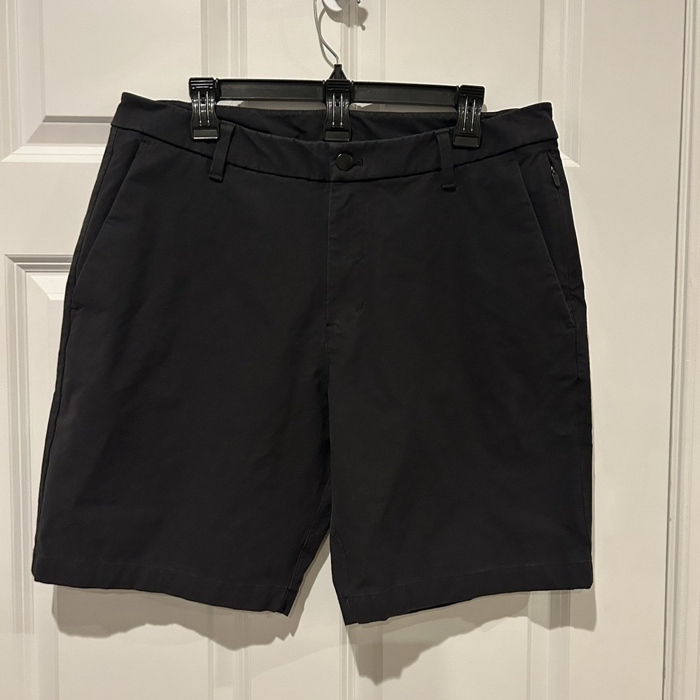 Lululemon Commission Short 9" VersaTwill Black Men's 34 M7AO2S Golf Chino